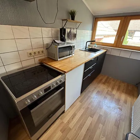 Moeblierte Im Zentrum Ottersbergs Fuer Monteure Und Geschaeftlich Reisende Ls13 Ogr Apartment *