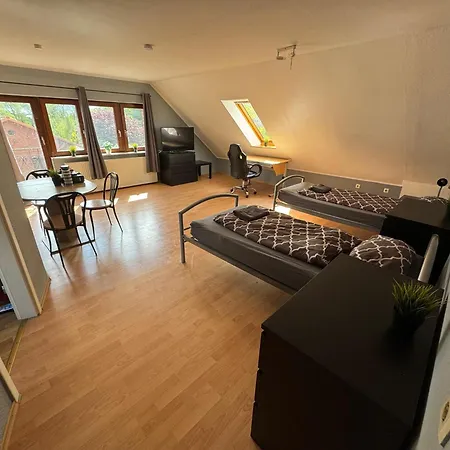 Apartment Moeblierte Im Zentrum Ottersbergs Fuer Monteure Und Geschaeftlich Reisende Ls13 Ogr *